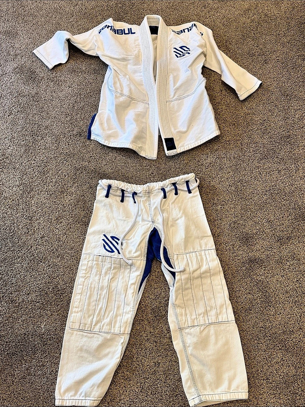 Sanabul Essentials V.2 Ultra Light BJJ Gi White & Blue